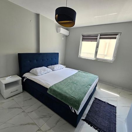 Amazing Sea View Apartment Саранда Екстер'єр фото