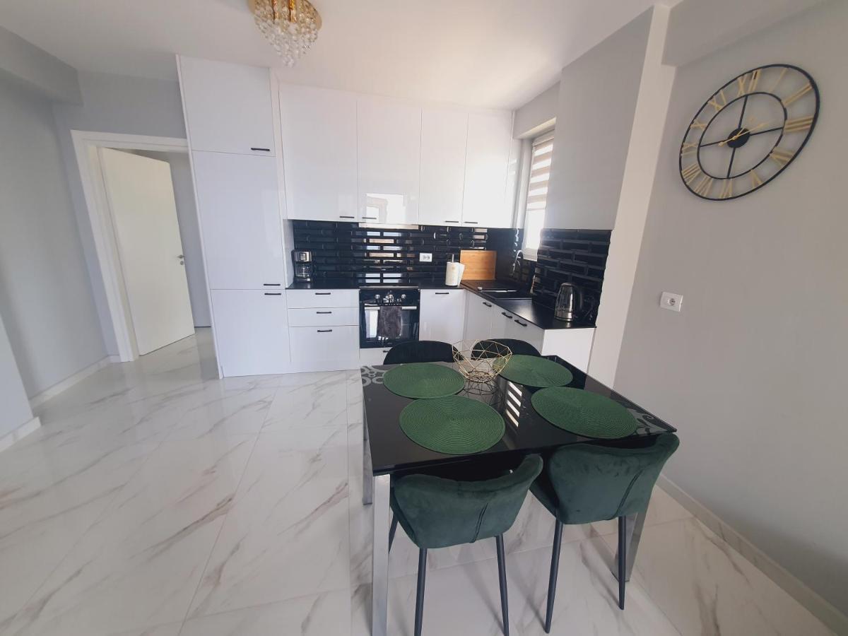 Amazing Sea View Apartment Саранда Екстер'єр фото